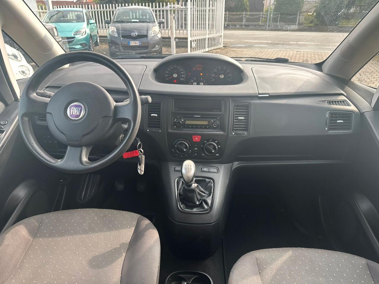 Fiat Idea 1.2 16V BlackLabel
