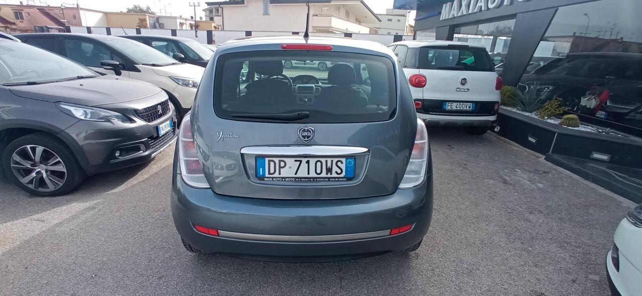 Lancia Ypsilon 1.2 Argento