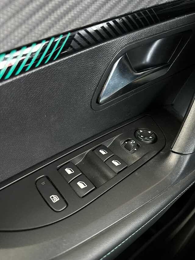 Peugeot 2008 PureTech 130 S&S Allure