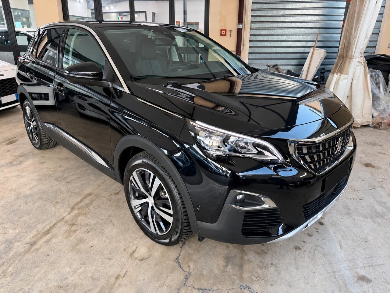 Peugeot 3008 2020 130 EAT8 Allure Tagliandi Peugeot