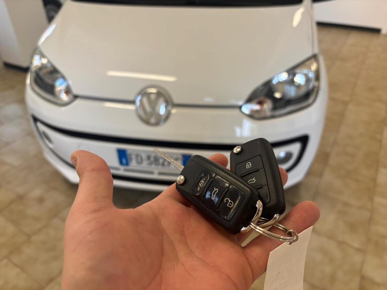 VOLKSWAGEN UP ANNO 2016 BZ METANO ADATTA NEOPATENTATI KM 100 MILA