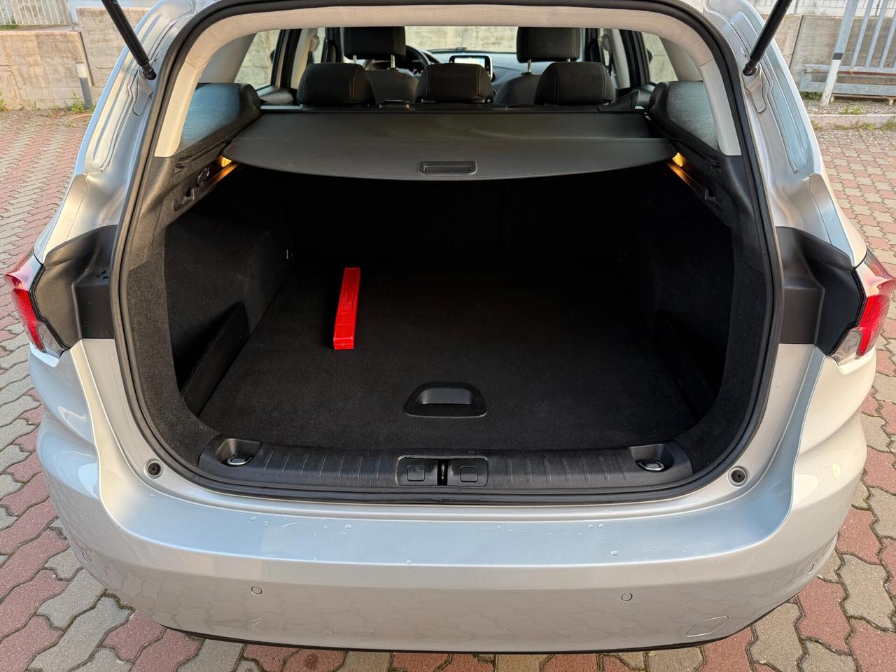 Fiat Tipo 1.3 Mjt S&S SW Business Navi CarPlay Sensori