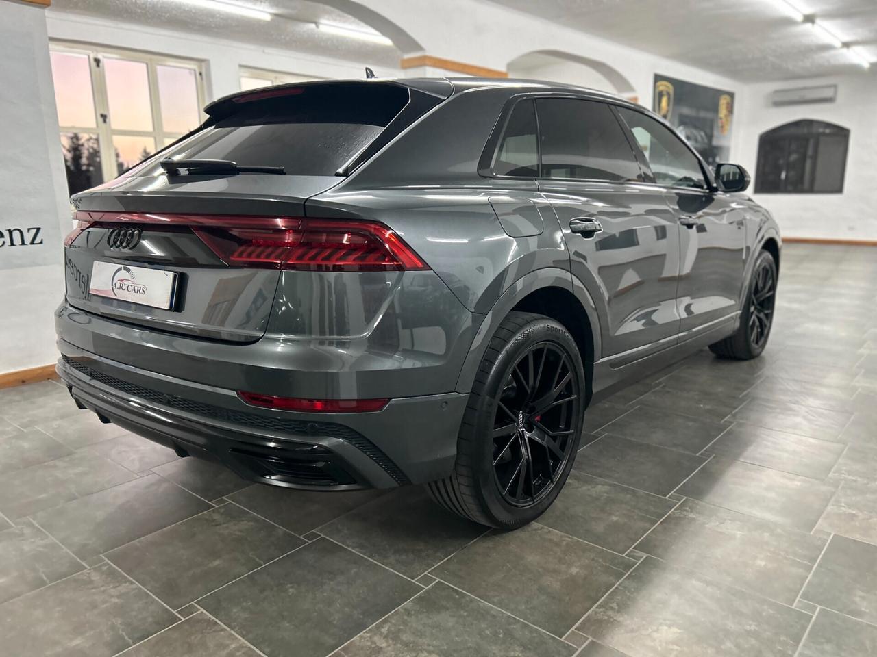 Audi Q8 50 TDI 286 CV quattro tiptronic S-Line