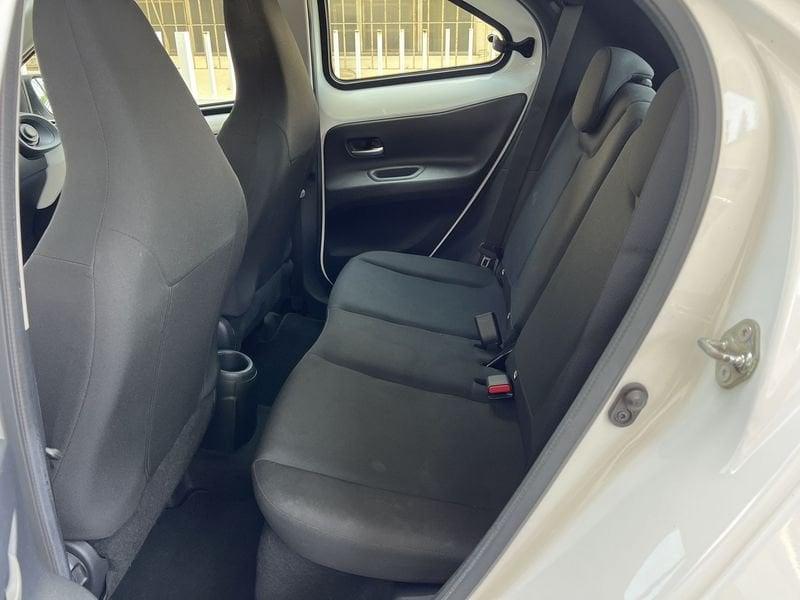 Toyota Aygo X 1.0B (72 CV) Active