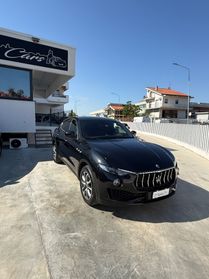 Maserati Levante V6 Diesel 250 CV AWD