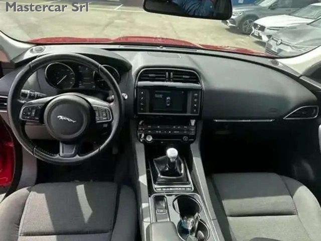 JAGUAR F-Pace 2.0d i4 Pure 163cv my18 Tetto Pano - FP333BW