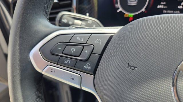 VOLKSWAGEN Tiguan 2.0 TDI 150 CV DSG Life PERMUTE UNICOPRIETARIO