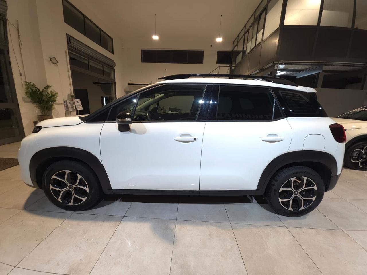 C3 Aircross 1.5 bluehdi Shine s&s 110cv