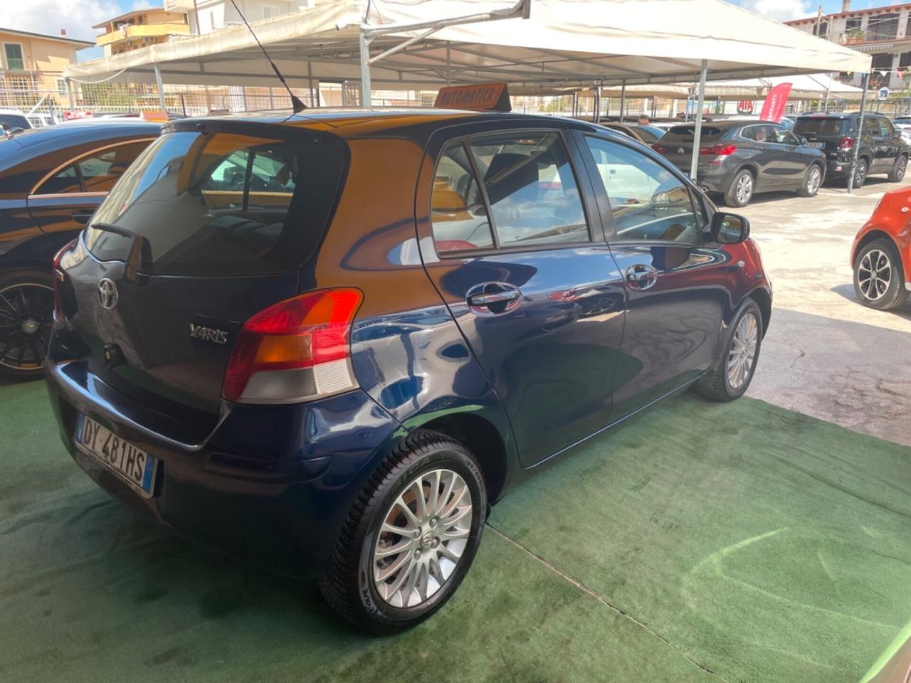 Toyota Yaris 1.4 D-4D DPF 5 porte M-MT Sol