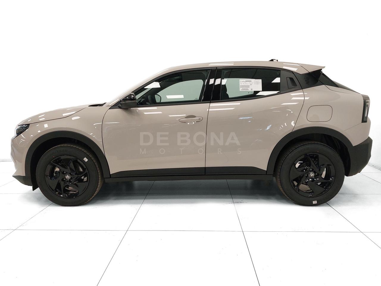 Alfa Romeo Junior 1.2 ibrida 145cv edct6