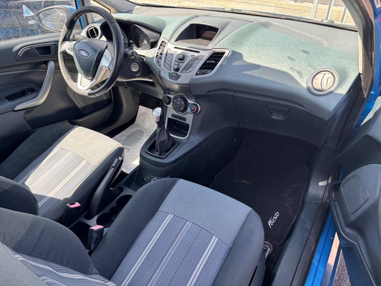 Ford Fiesta 1.2 82CV 3 porte Titanium