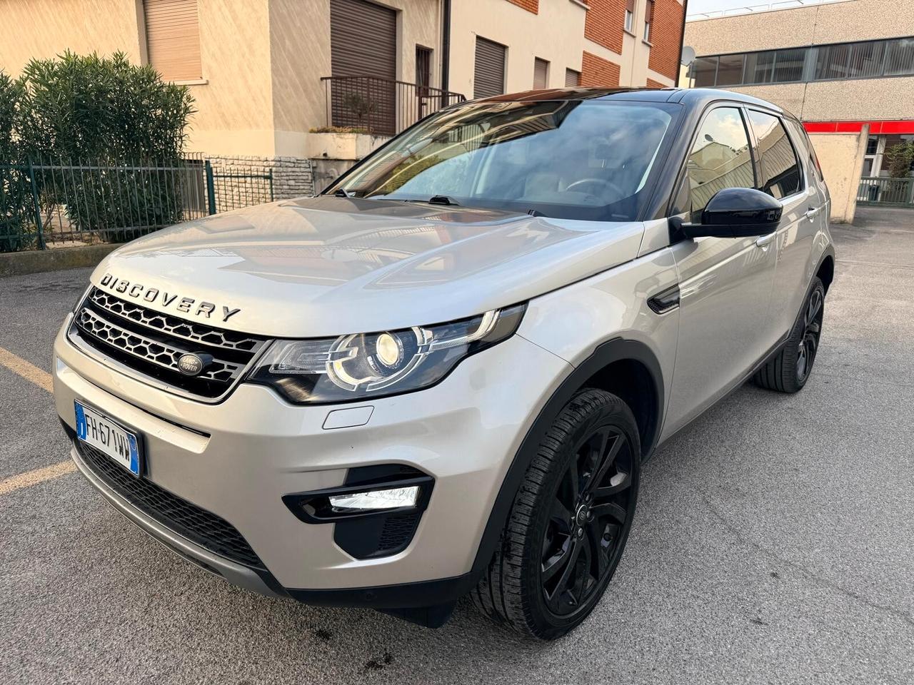 Land Rover Discovery Sport 2.0 TD4 180CV HSE AWD AUTOMATICO ***GARANZIA 2 ANNI***