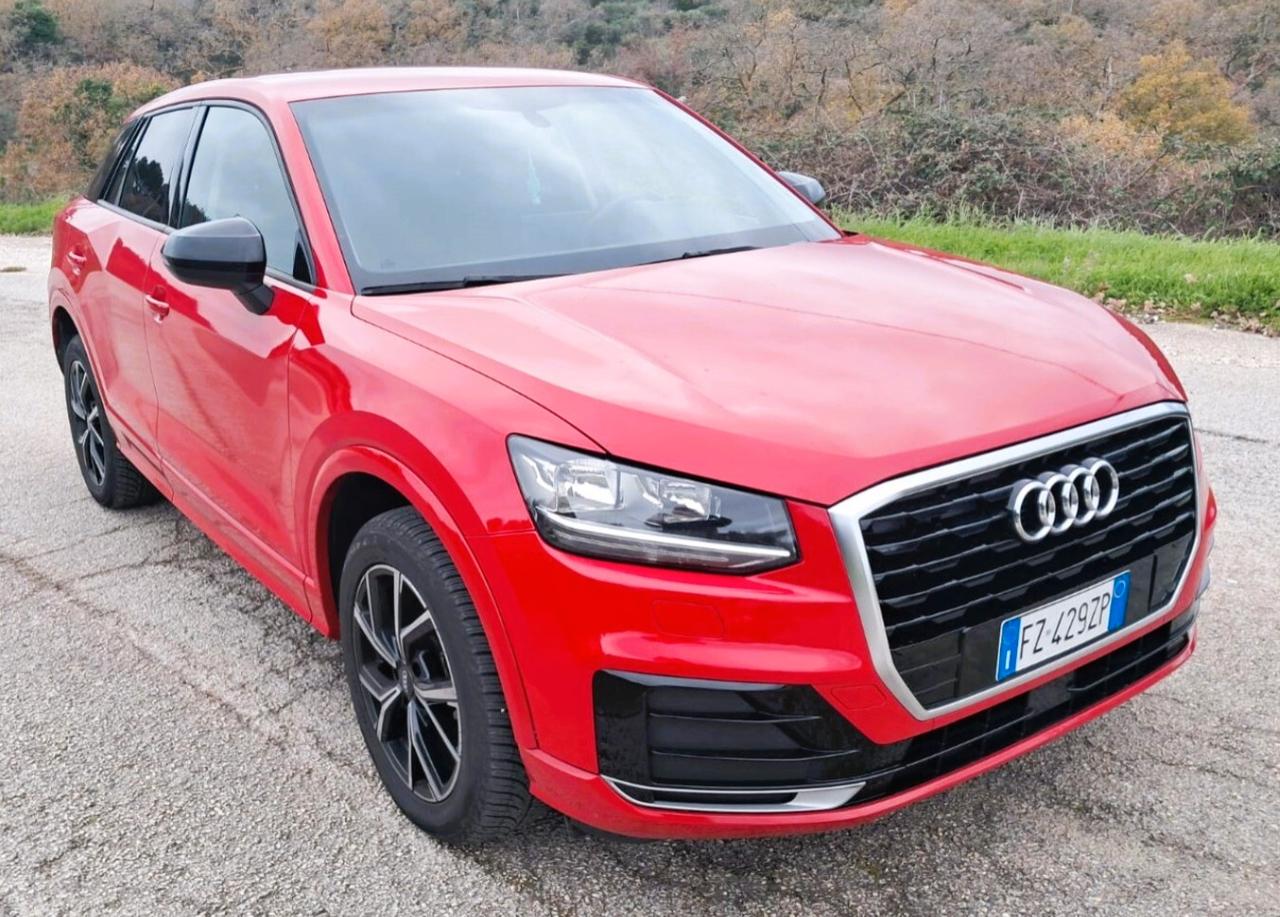 Audi Q2 35 TDI quattro S tronic Admired (Iva esposta)