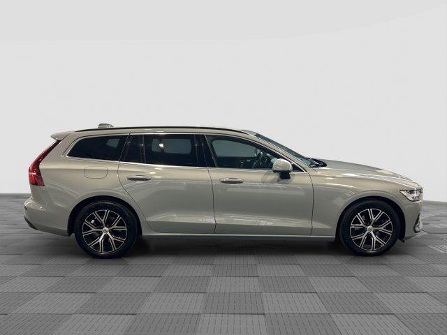 VOLVO V60 V60 B4 (d) automatico Core