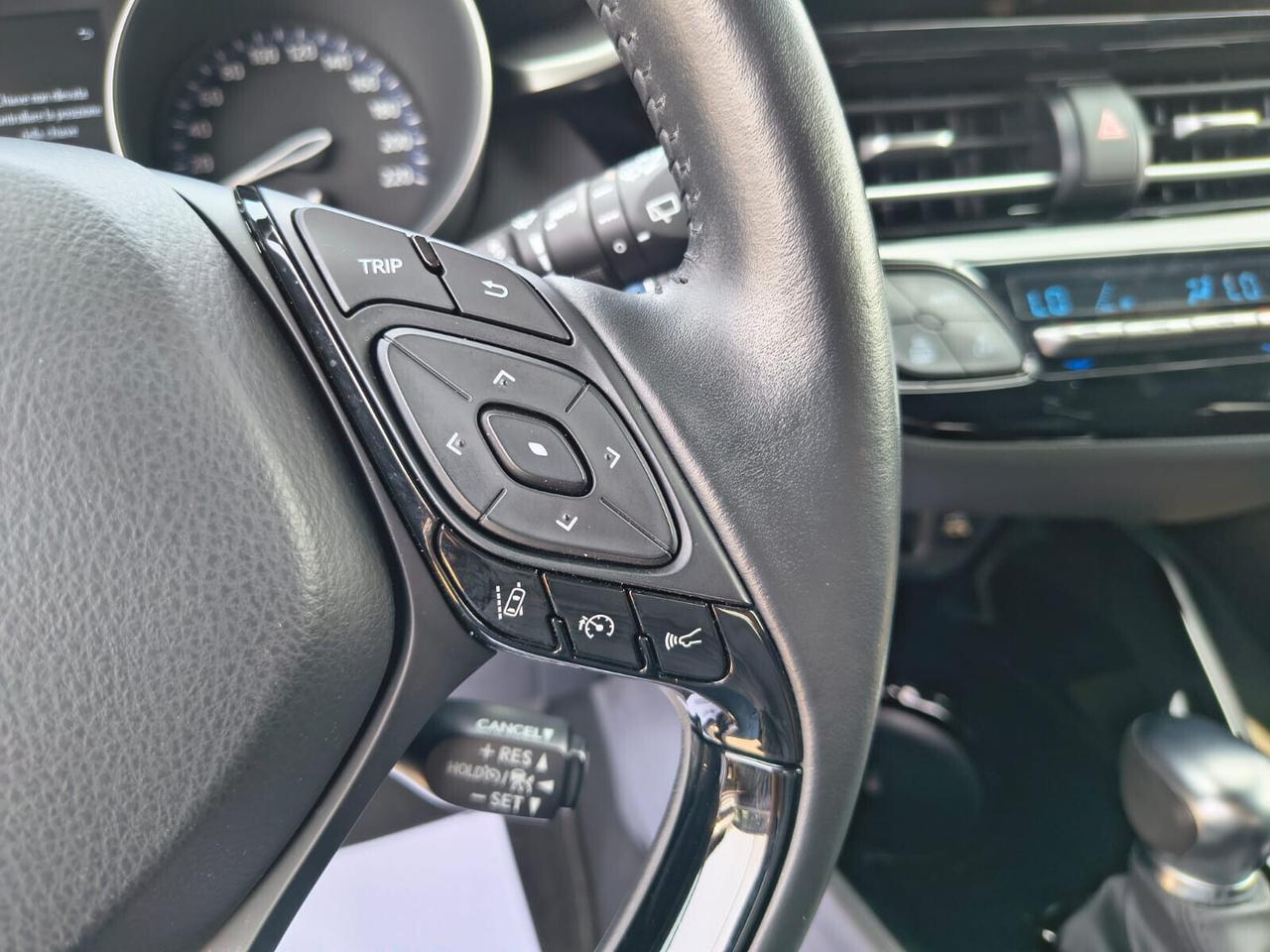 Toyota C-HR *AUTO* 2.0 Hybrid*2023* E-CVT Morebusiness