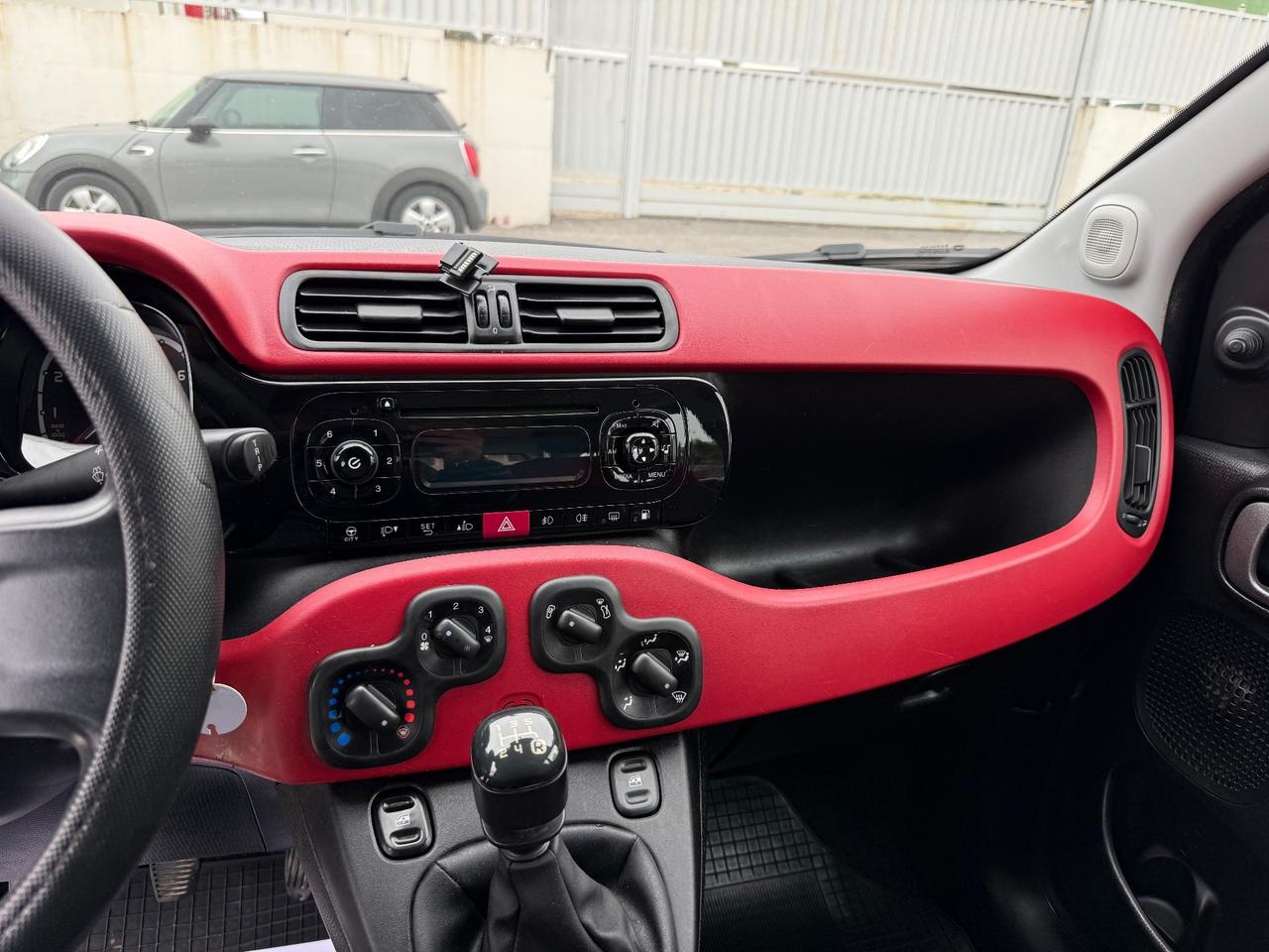 Fiat Panda 0.9 TwinAir Turbo Natural Power Lounge