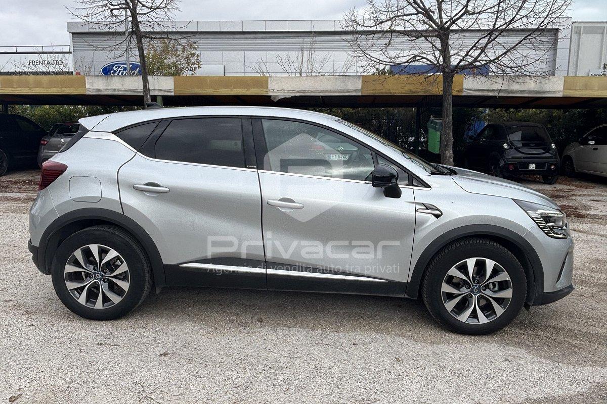 RENAULT Captur Plug-in Hybrid E-Tech 160 CV Intens