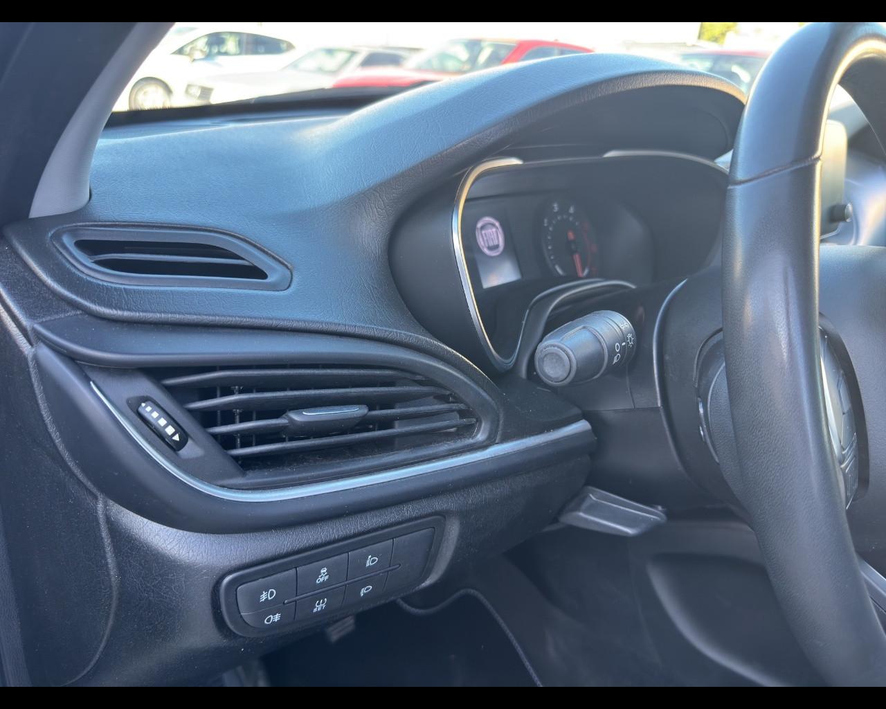 FIAT Tipo (2015-->) - Tipo 1.3 Mjt S&S SW Business