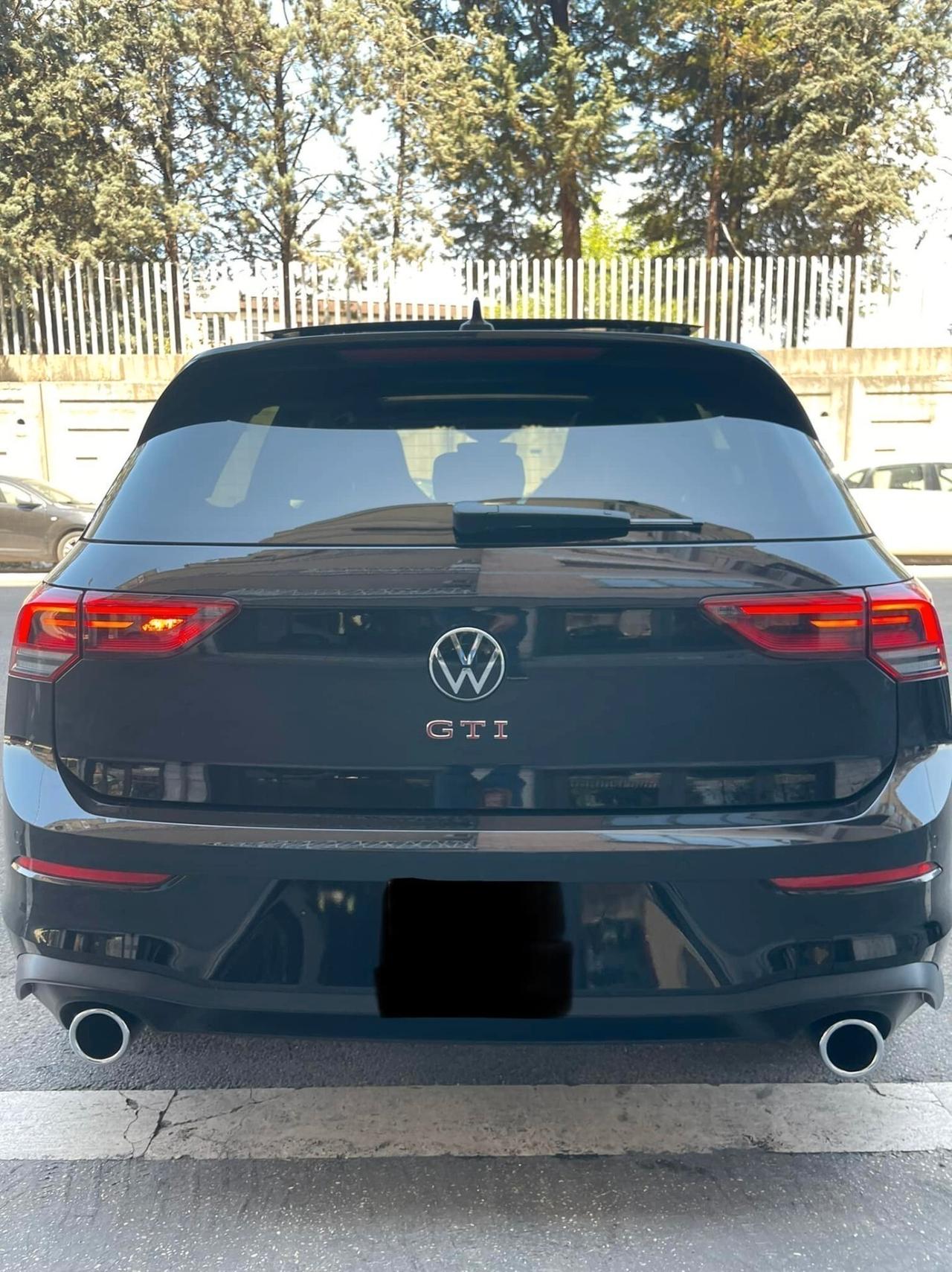 Volkswagen Golf GTI Golf 2.0 TSI GTI DSG TETTO