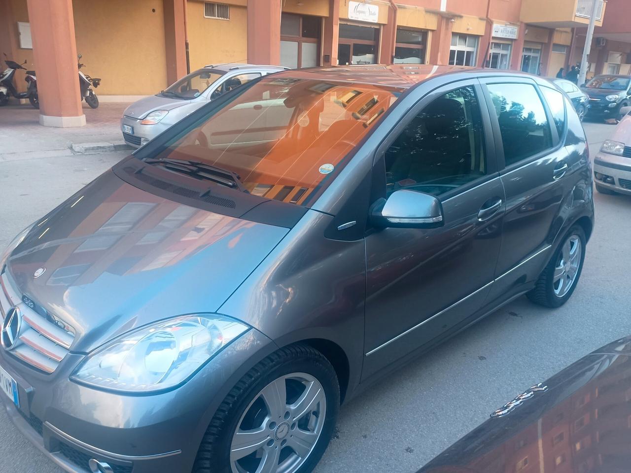 Mercedes-benz A 160 CDI BlueEFFICIENCY Executive