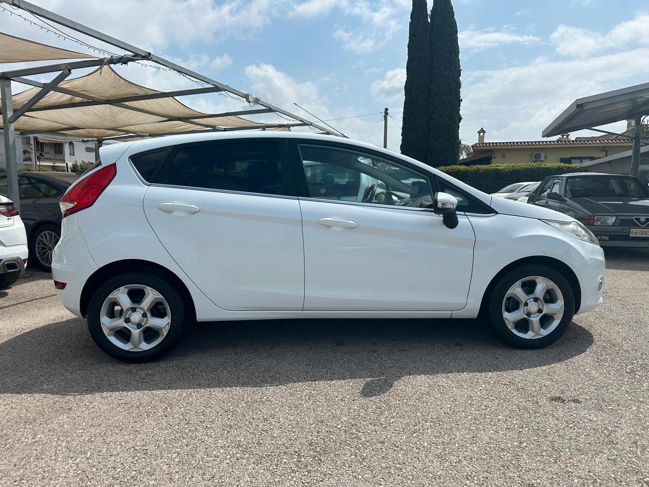 Ford Fiesta 1.4 Benzina/GPL