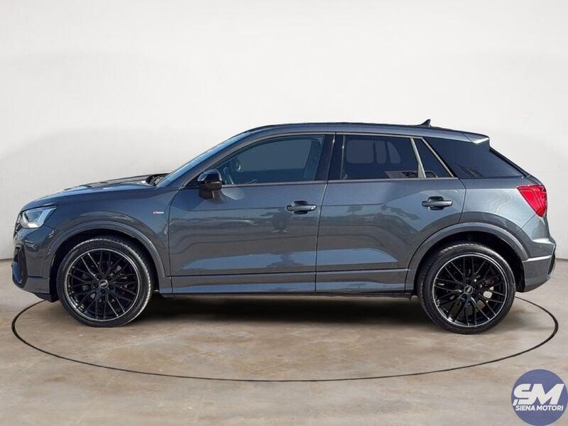 Audi Q2 1.5 35 TFSI IDENTITY BLACK