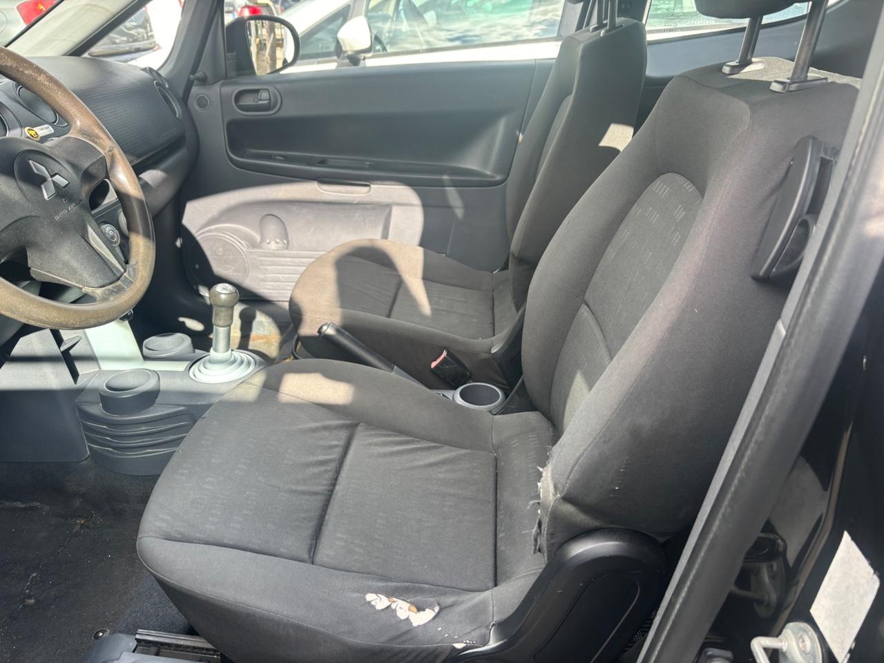 Mitsubishi Colt 1.1 12V 3p. 167000 km