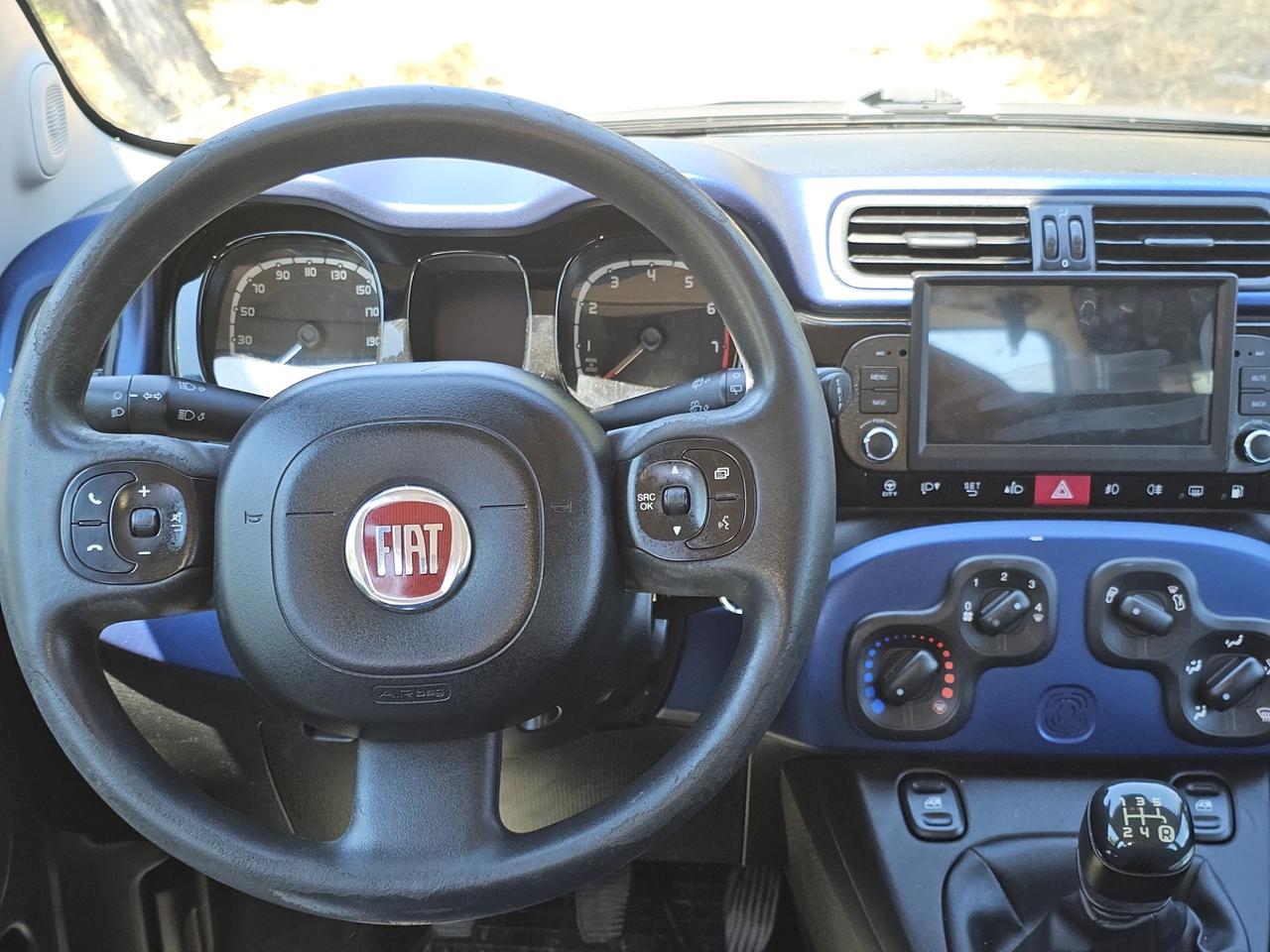 Fiat Panda 0.9 TwinAir Turbo Natural Power Neopatentati