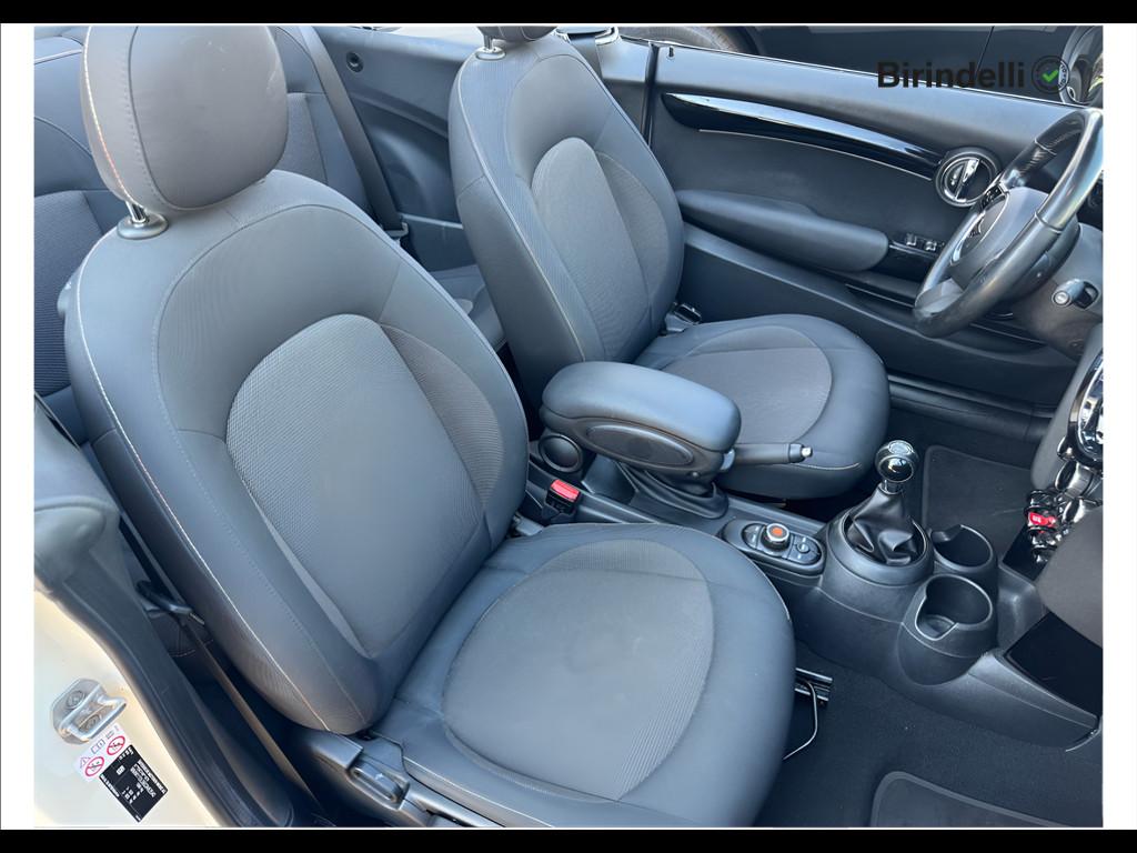 MINI Mini Cbr. (F57) - Mini 1.5 One Cabrio