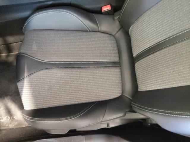 PEUGEOT 3008 BlueHDi 130 S&S EAT8 Allure Pack