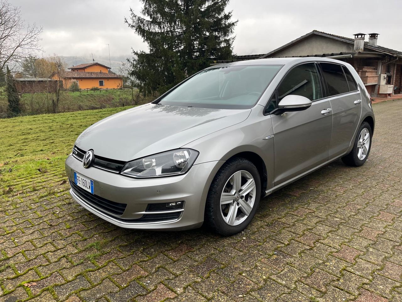 Volkswagen Golf 1.4 TGI DSG AUTO NUOVISSIMA