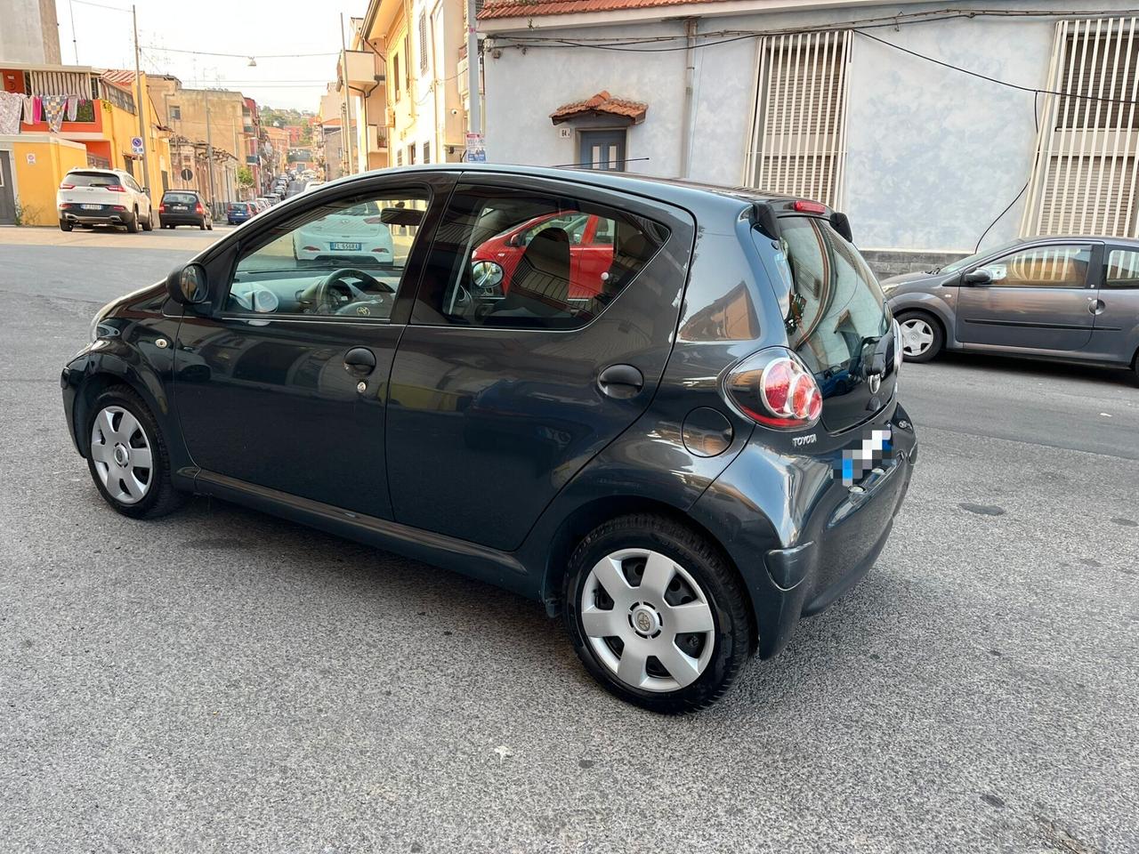 Toyota Aygo 1.0 benzina