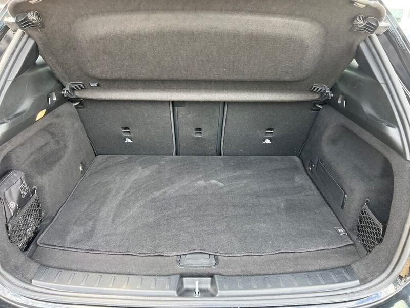 Mercedes-Benz GLA (H247) 200 d Automatic Premium