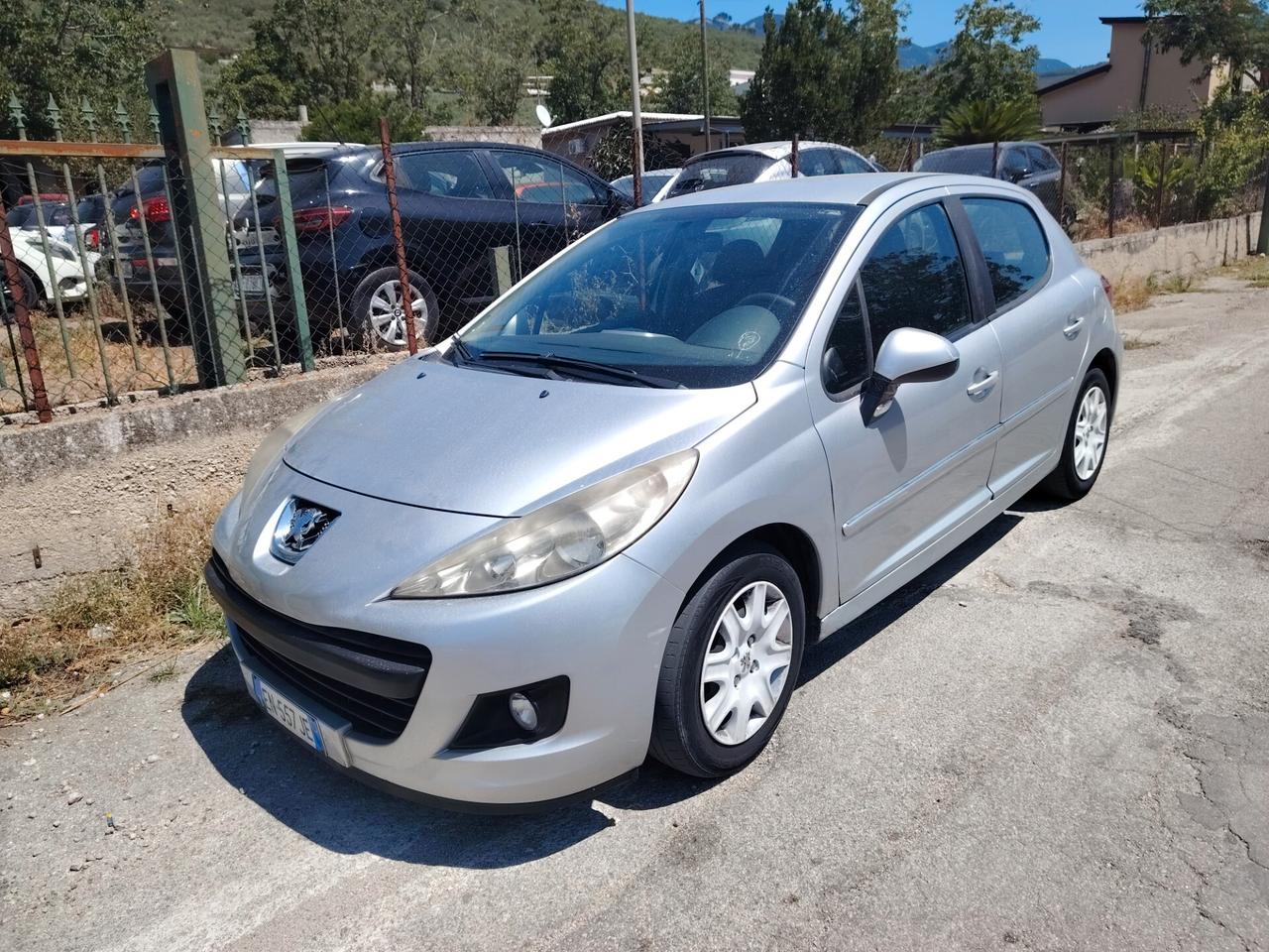 Peugeot 207 1.4 8V 75CV 5p. Energie ECO GPL