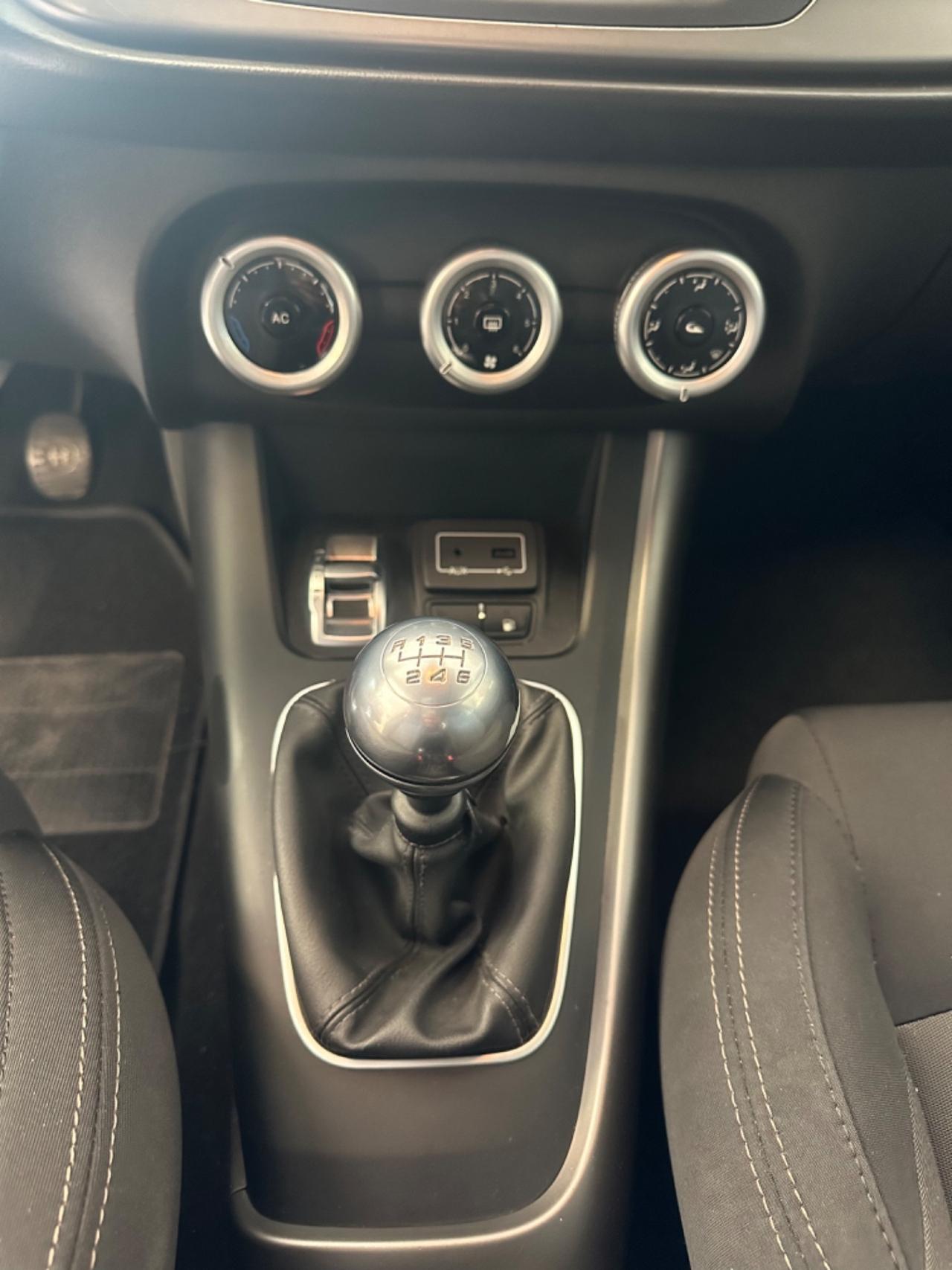 Alfa Romeo Giulietta 1.4 Turbo 120 CV GPL Distinctive