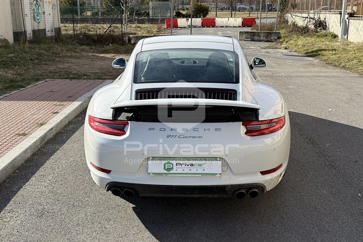 PORSCHE 911 3.0 Carrera 4 Coupé