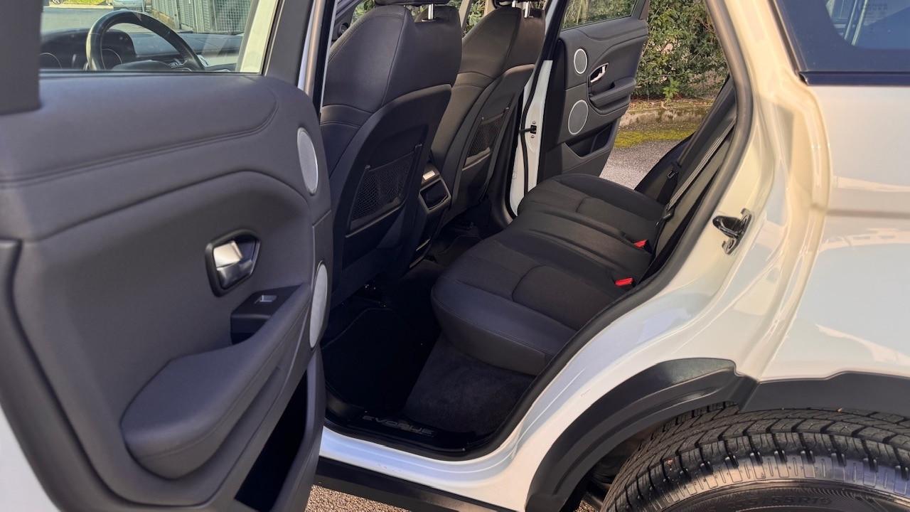 Land Rover Range Evoque 2.0 TD4 150 CV 5p. SE Dynamic