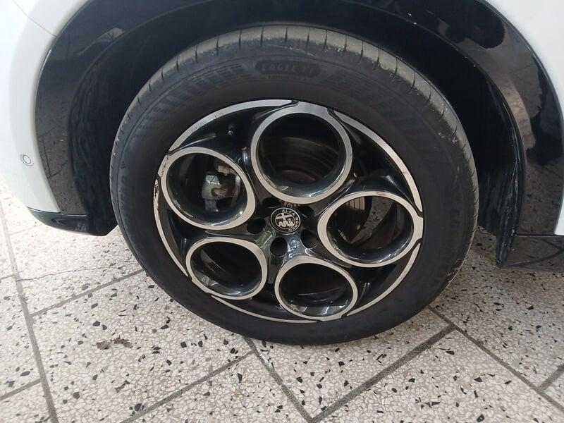 Alfa Romeo Tonale 1.6 diesel 130 CV TCT6 Sprint