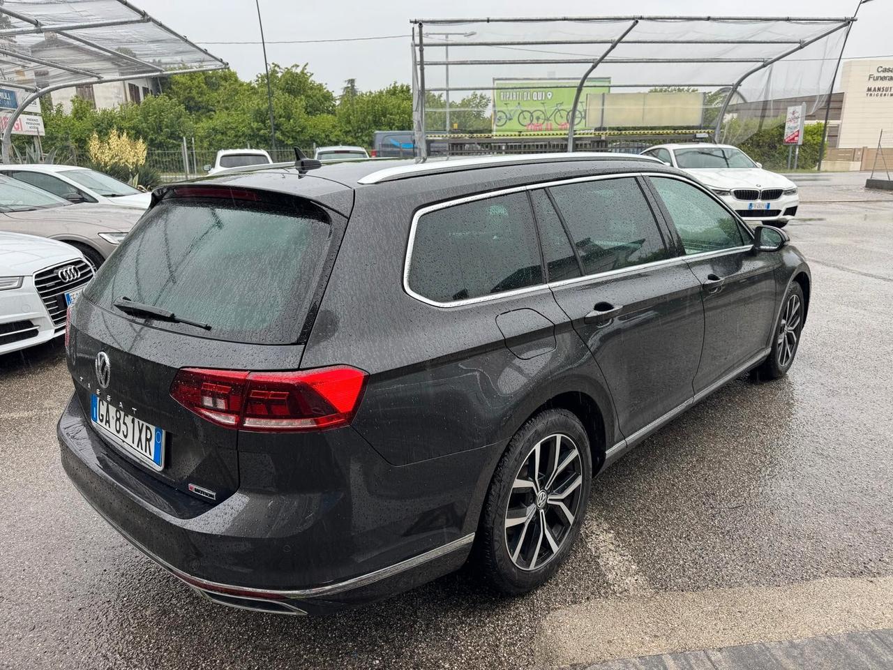 Volkswagen Passat Variant 2.0 TDI SCR 190 CV 4MOTION DSG Executive BMT
