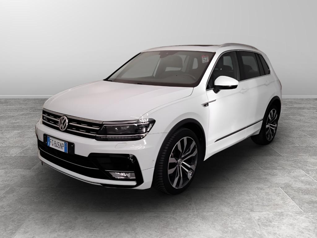 VOLKSWAGEN Tiguan II 2016 - Tiguan 2.0 tsi Executive 4motion 180cv dsg