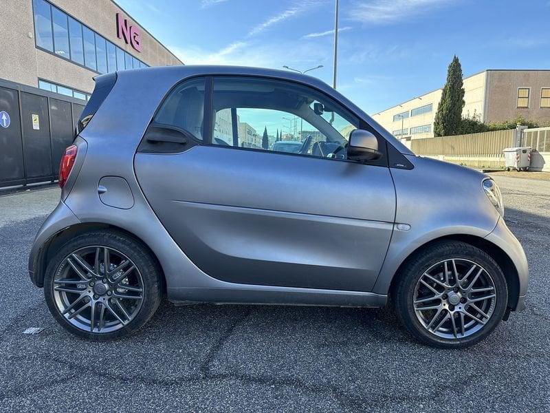 smart fortwo Smart Fortwo 1.0 Twinamic Brabus Pack 71cv