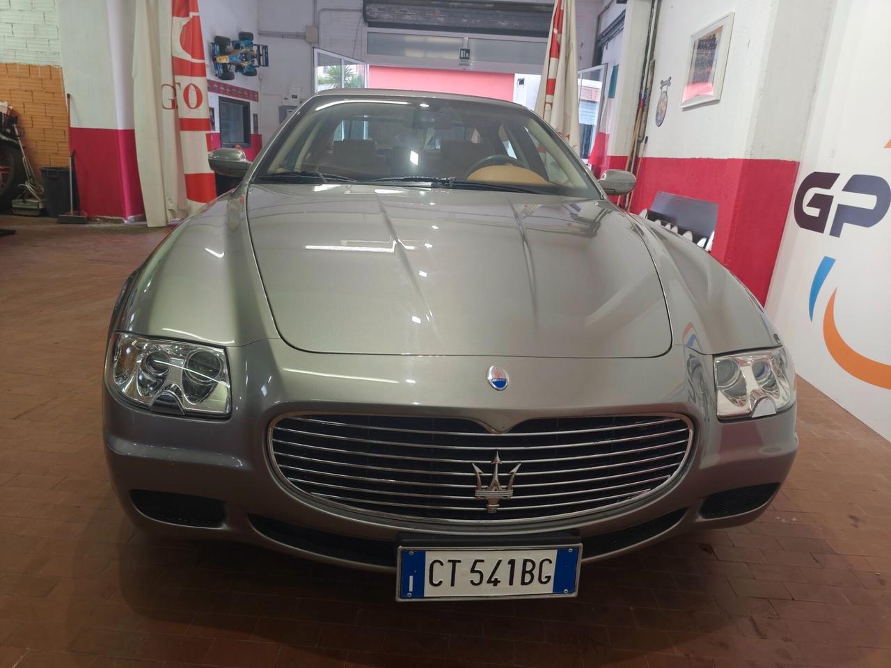 Maserati Quattroporte 4.2 V8