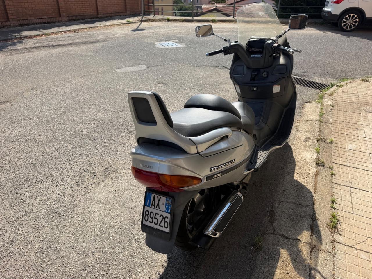 Suzuki Burgman 400