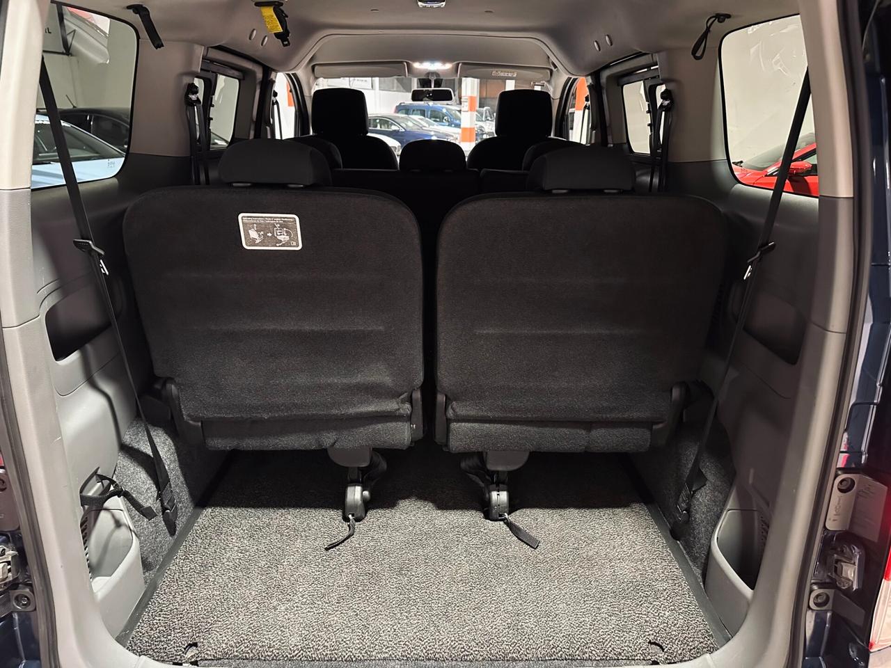 Nissan NV200 Evalia 1.6 7 POSTI-CLIMA-RETROCAMERA