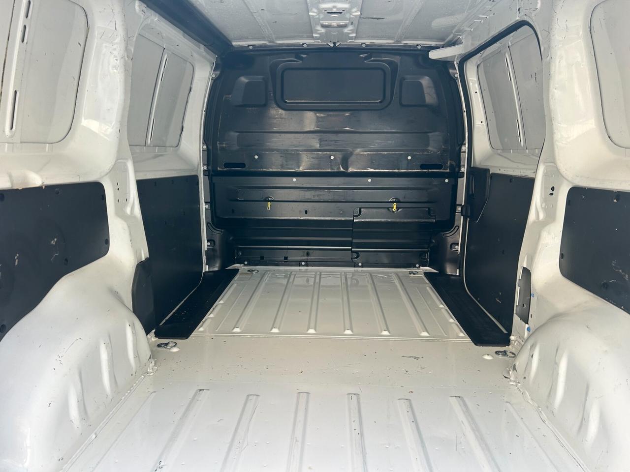 Peugeot EXPERT 2.0 BLUEHDI 120 PREMIUM STANDARD