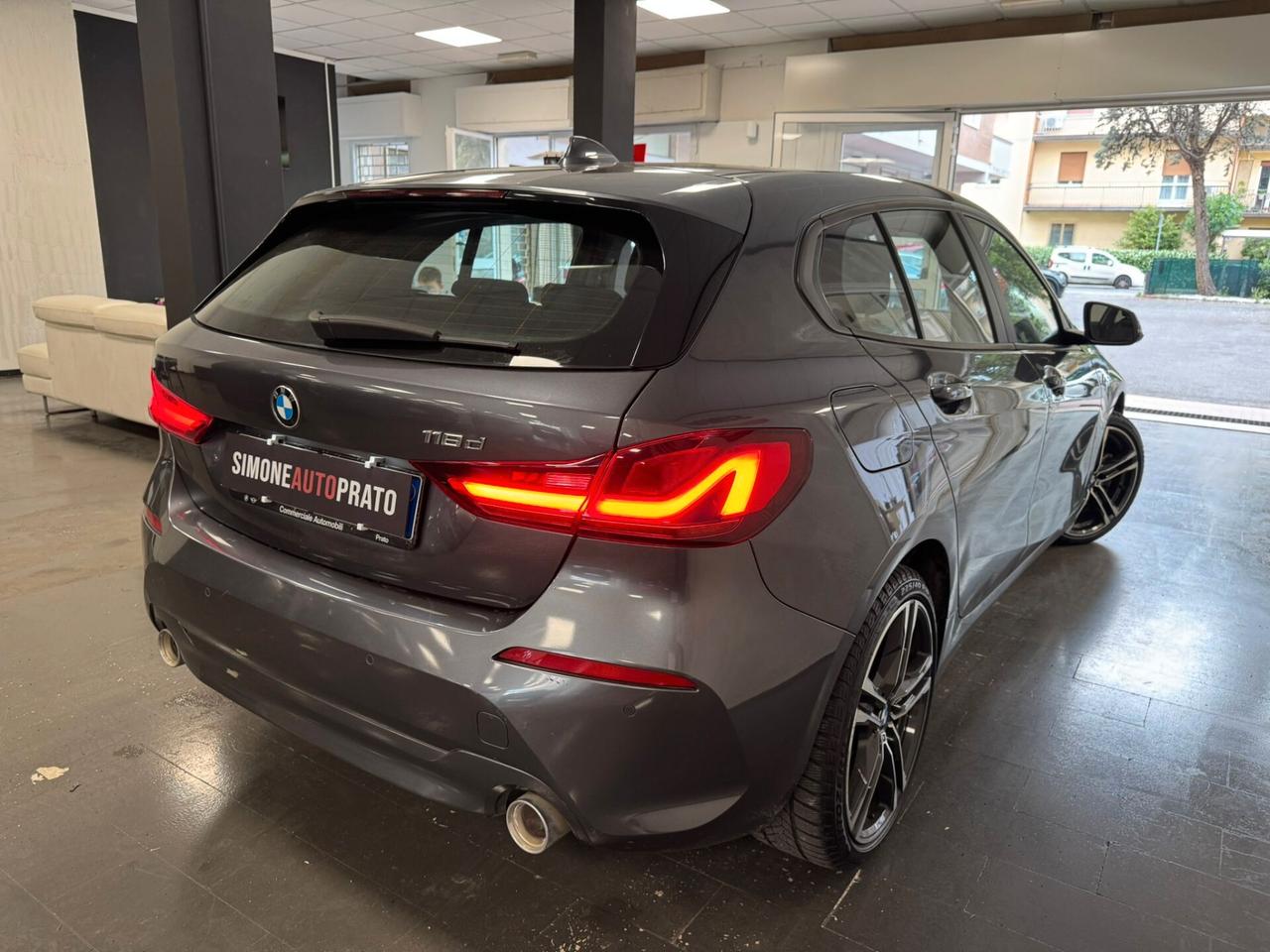 Bmw 118 118d 5p. Msport