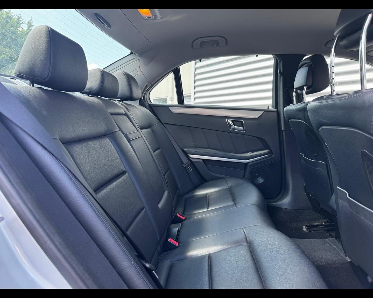 Mercedes-Benz CLASSE E 350 CGI BE AVANTGARDE AUTO
