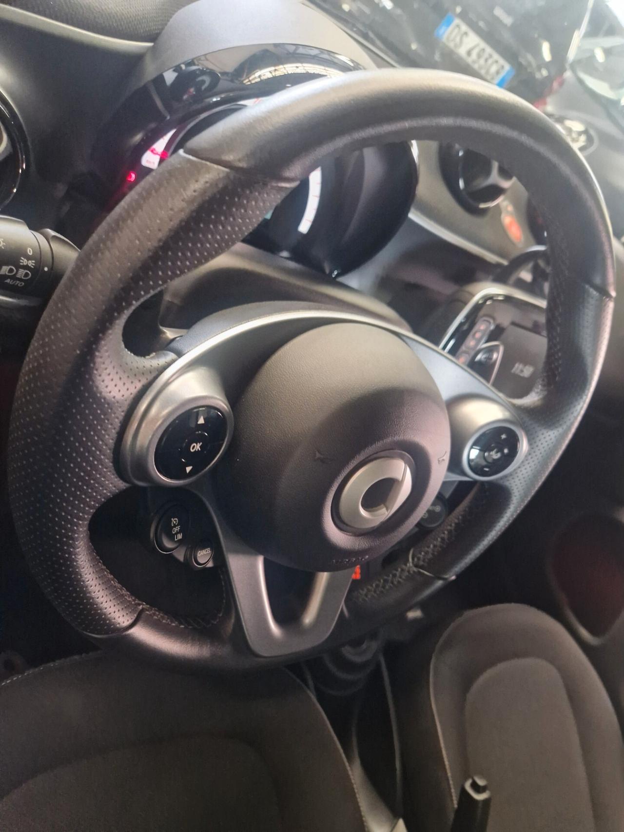 Superpassion matt grey solo 36000km strafull
