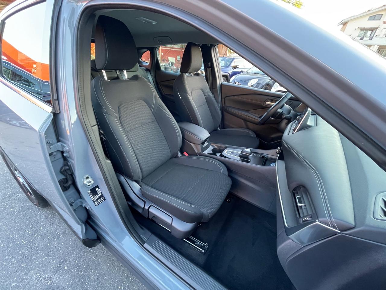 Qashqai MHEV 158 CV Xtronic Business-unipro-rate