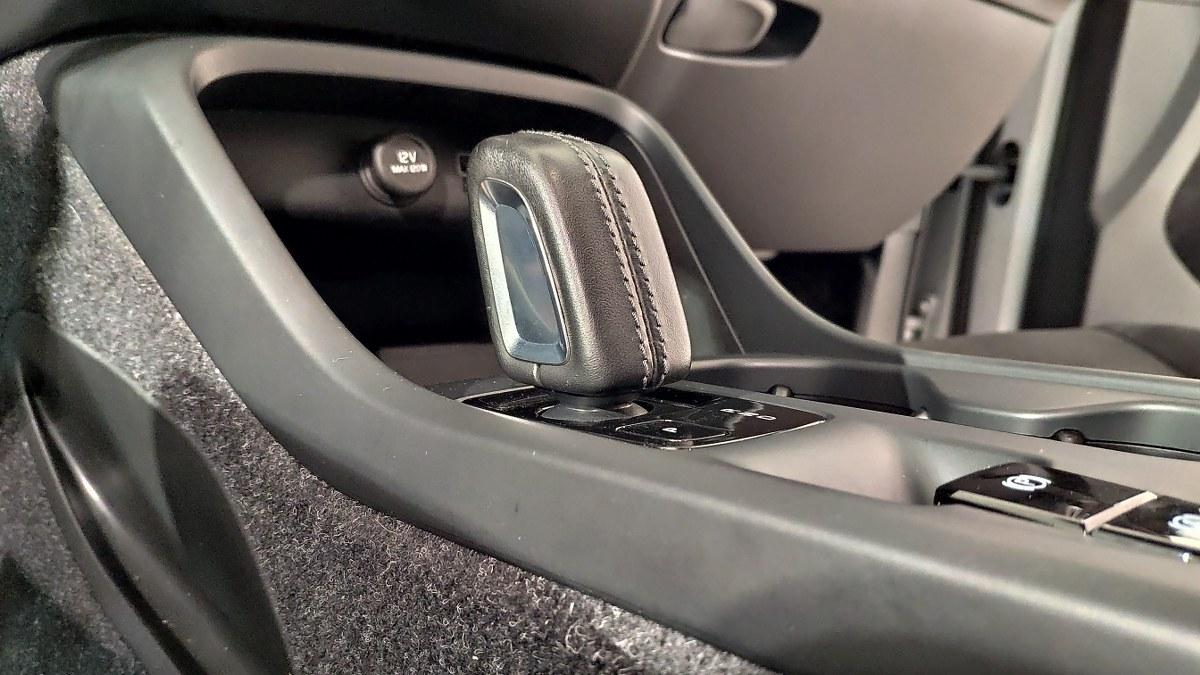 VOLVO Xc40 D3 Geartronic Momentum Core N-1